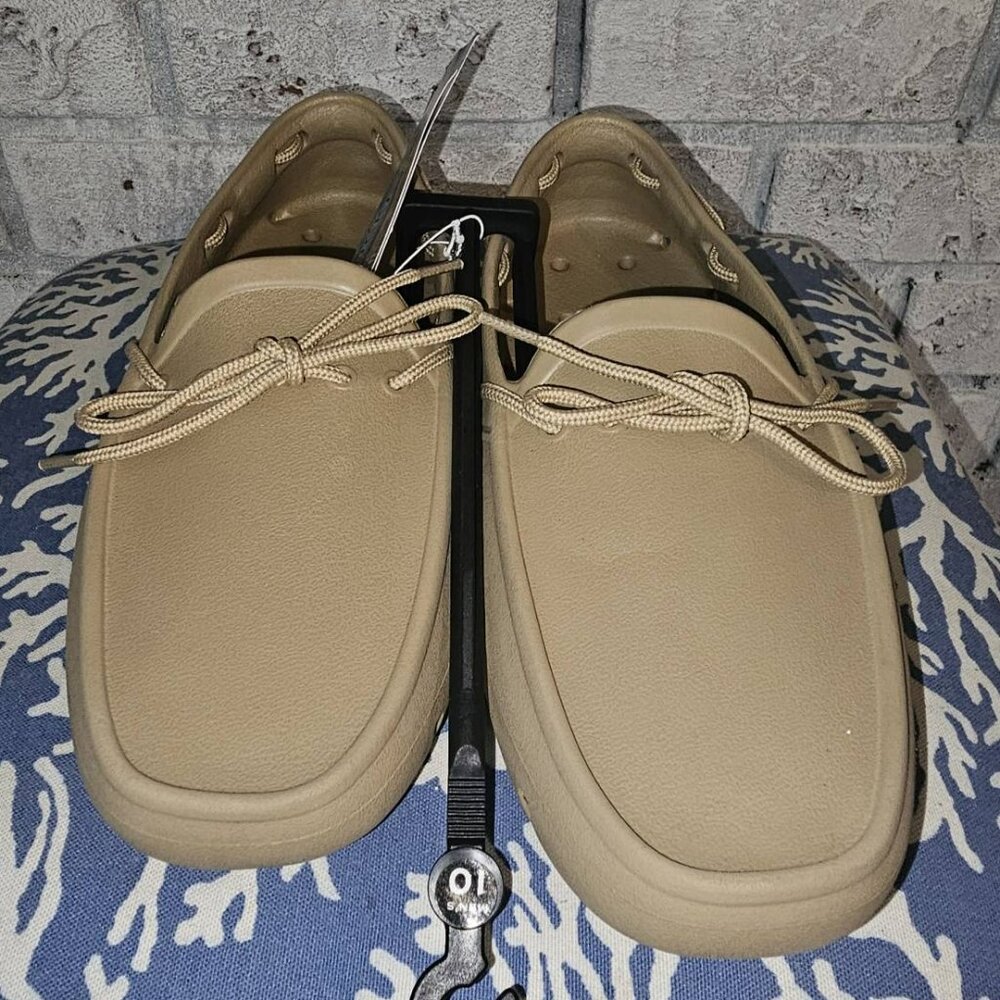 Tucket Khaki Deck Shoe | Waterproof | Water shoe New W/T | Mens 10